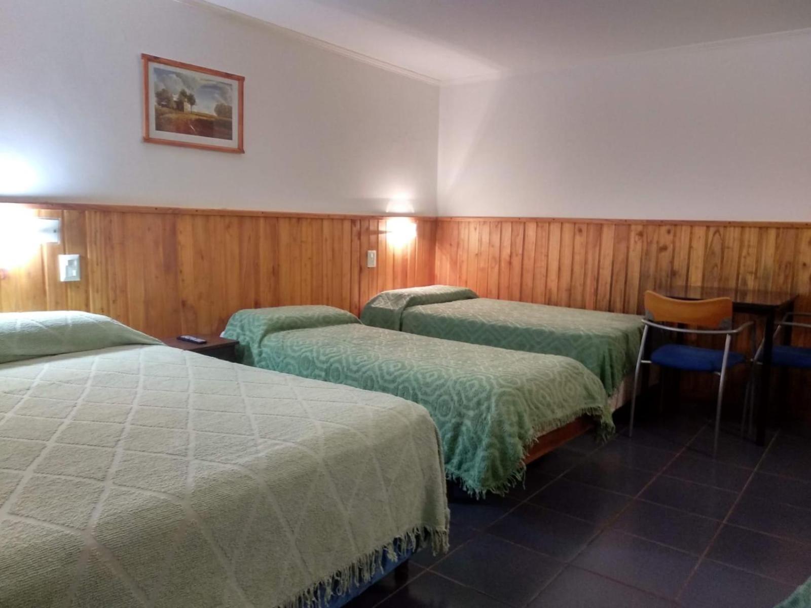 Hosteria La Cabana Puerto Iguazu Bagian luar foto
