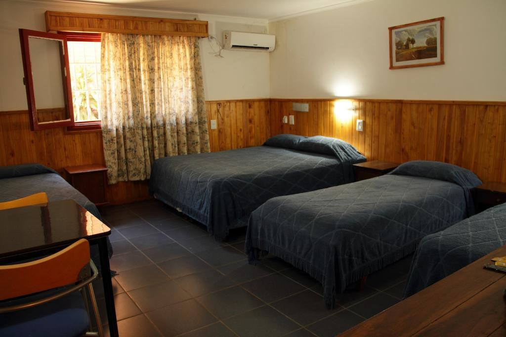 Hosteria La Cabana Puerto Iguazu Bagian luar foto