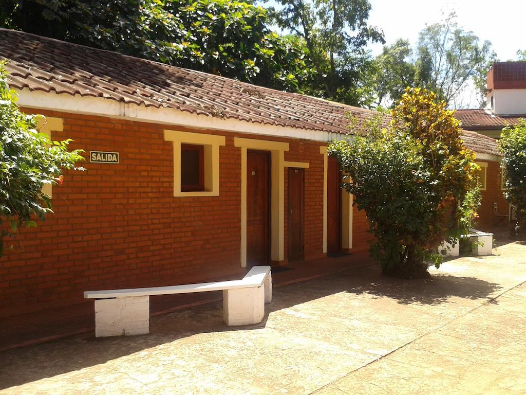 Hosteria La Cabana Puerto Iguazu Bagian luar foto